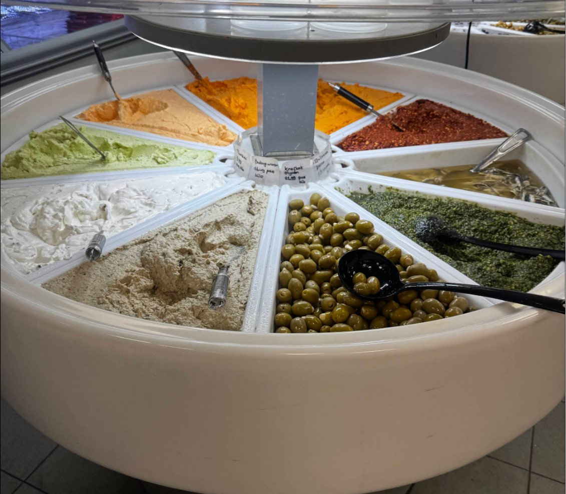Prepared deli spreads and olives at Yaşar Market